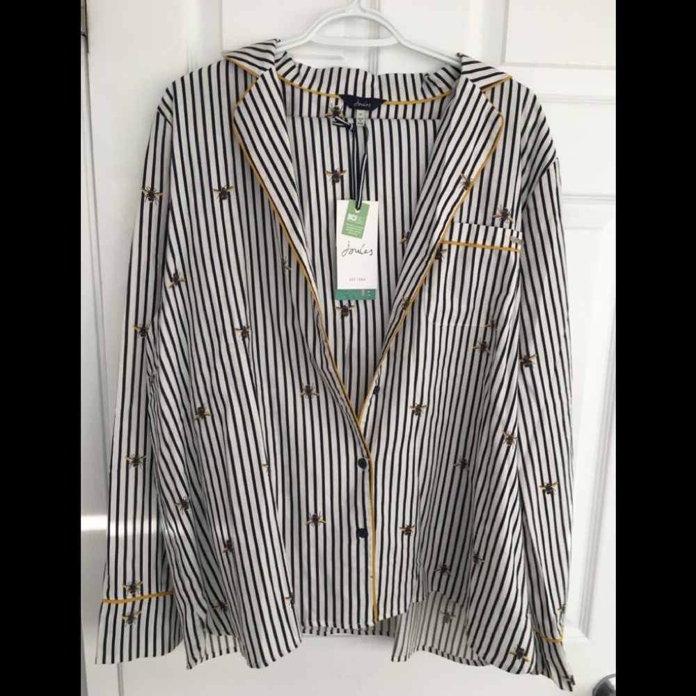 Joules pyjamas.  Navy blue stripe with bees.  Size XL